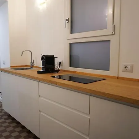 Corso Buenos Aires Apartment